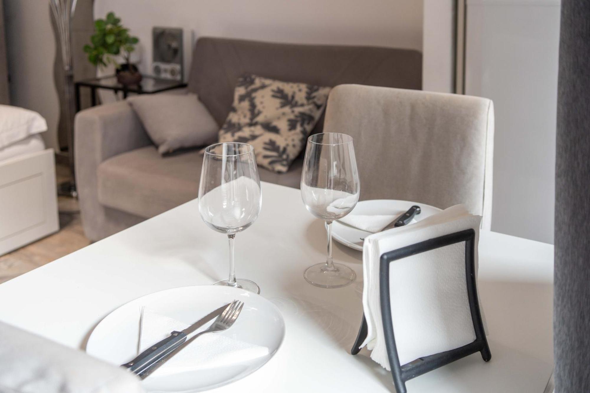 Suite 12 Milano Centro Parking Free Exterior foto
