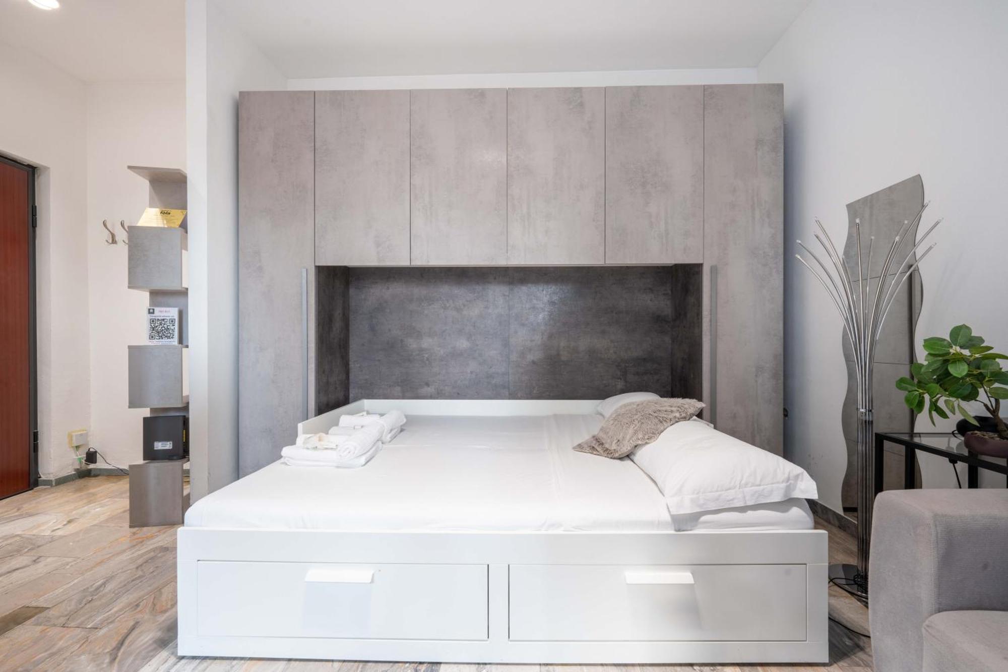 Suite 12 Milano Centro Parking Free Exterior foto