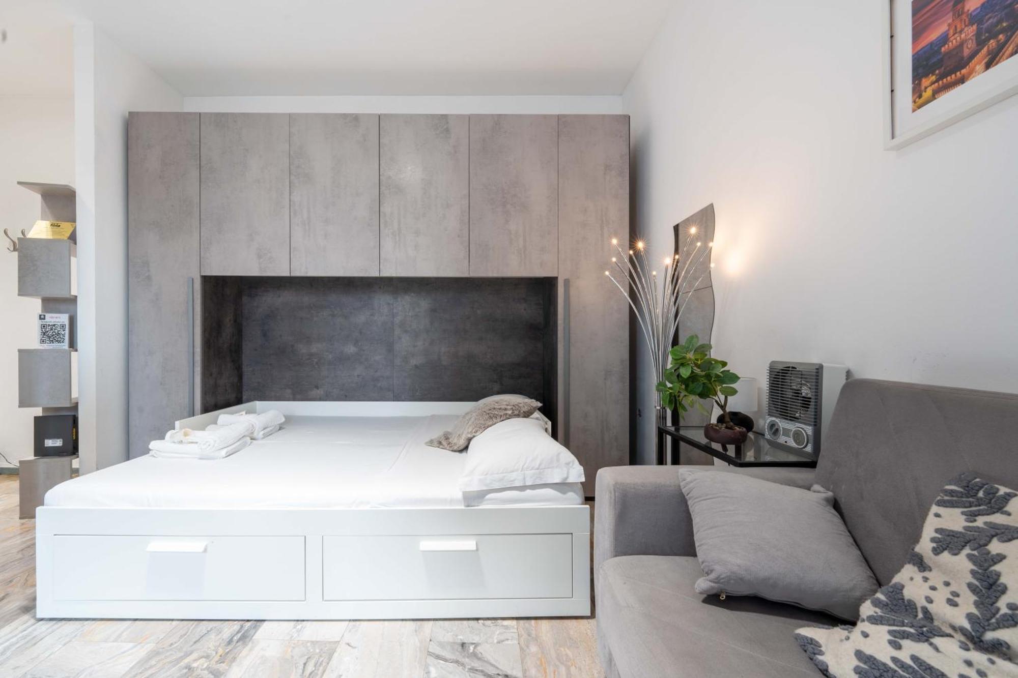 Suite 12 Milano Centro Parking Free Exterior foto